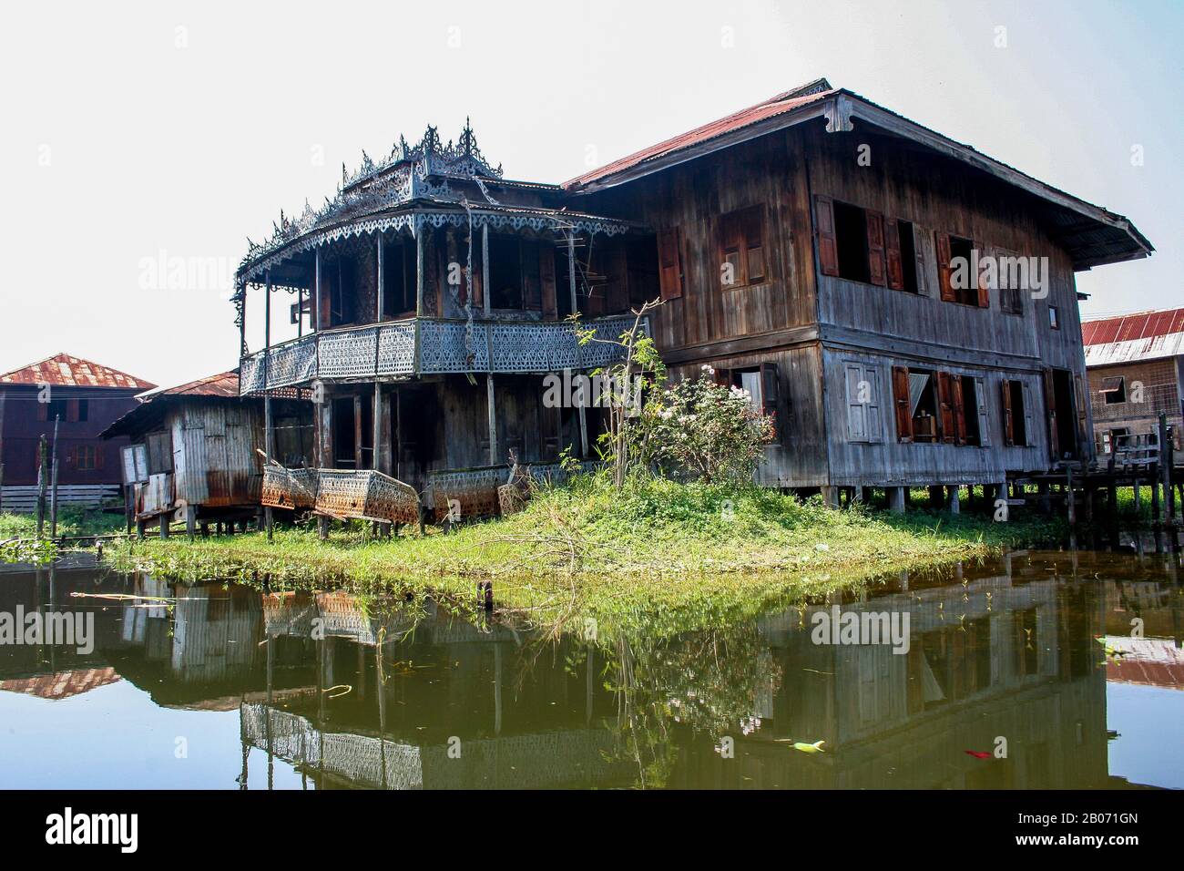 casas flotantes en el Lago Inle (Birmania -Birmania) Foto de stock