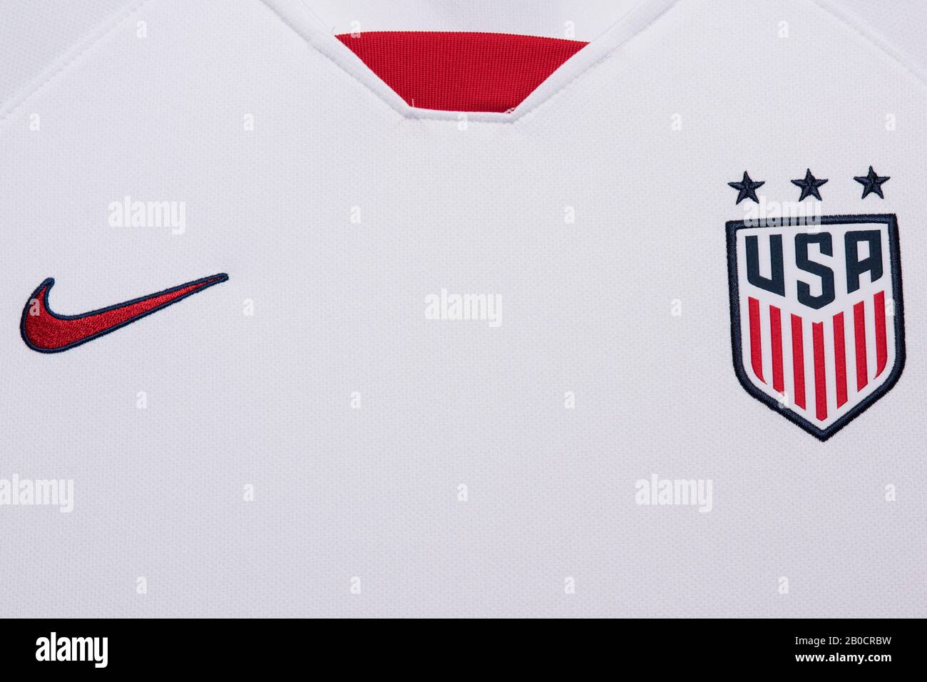 Nike football shirt fotografías e imágenes de alta resolución - Alamy