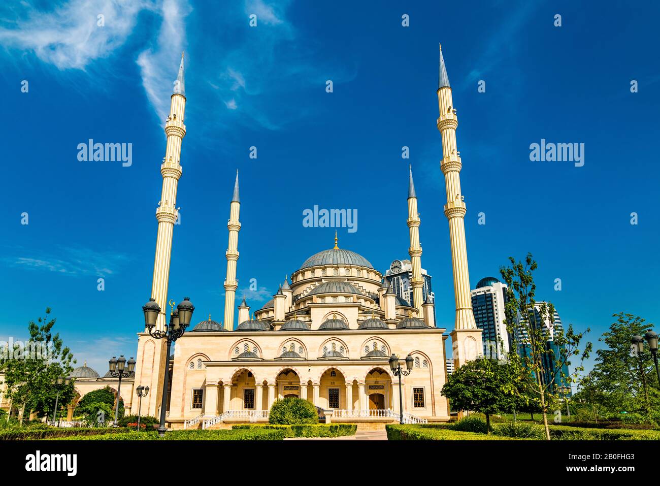 La Mezquita Del Corazón De Chechenia En Grozny, Rusia Foto de stock