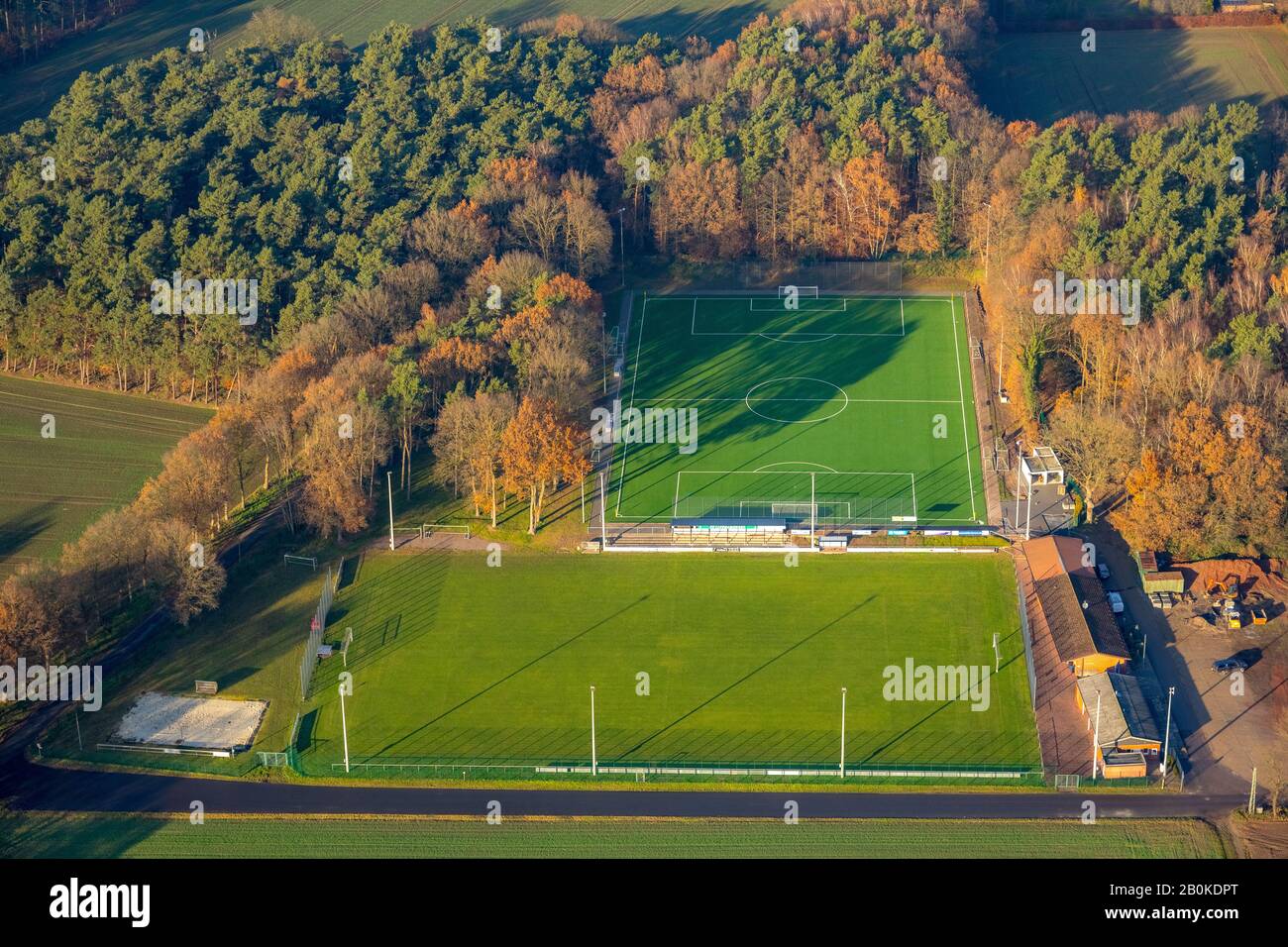 Foto aérea, campos de fútbol en Lippramsdorf, SV Lippramsdorf 1958 e.V., Haltern am See, área de Ruhr, Renania del Norte-Westfalia, Alemania, DE, Europa, pie Foto de stock