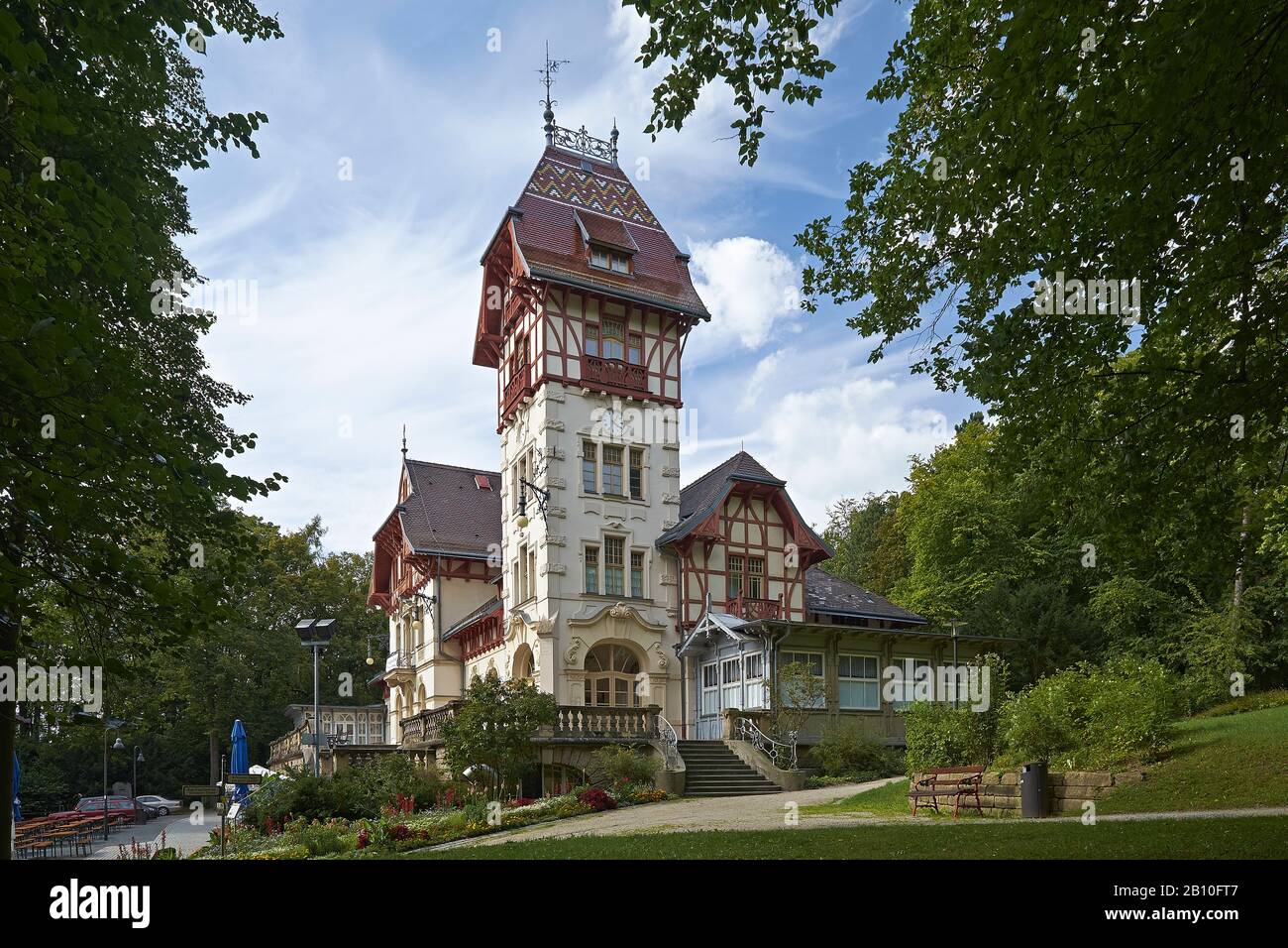 Casa Theresienstein en el parque ciudadano de Hof (Saale), Alta Franconia, Baviera, Alemania Foto de stock