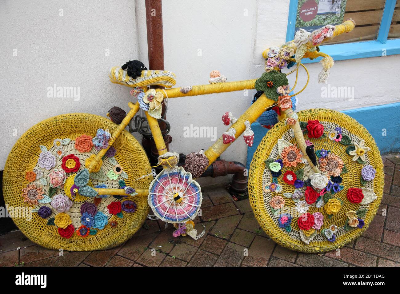 Crochet cover for bike fotografías e imágenes de alta resolución - Alamy