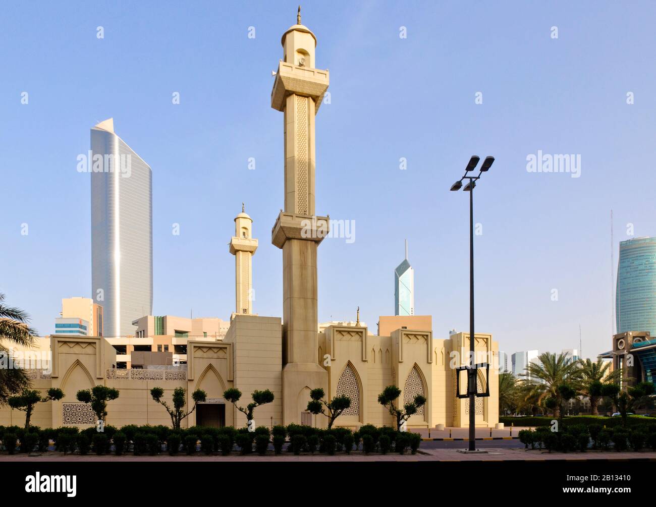 Mezquita, Ciudad De Kuwait, Península Arábiga, Asia Occidental Foto de stock