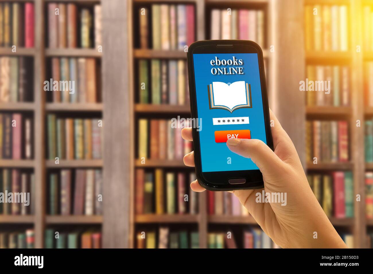 E-libro E-learning lectura digital libro electrónico moderno internet móvil. Mano con el smartphone introduzca la contraseña para que la seguridad tecnológica pague por la lectura Foto de stock