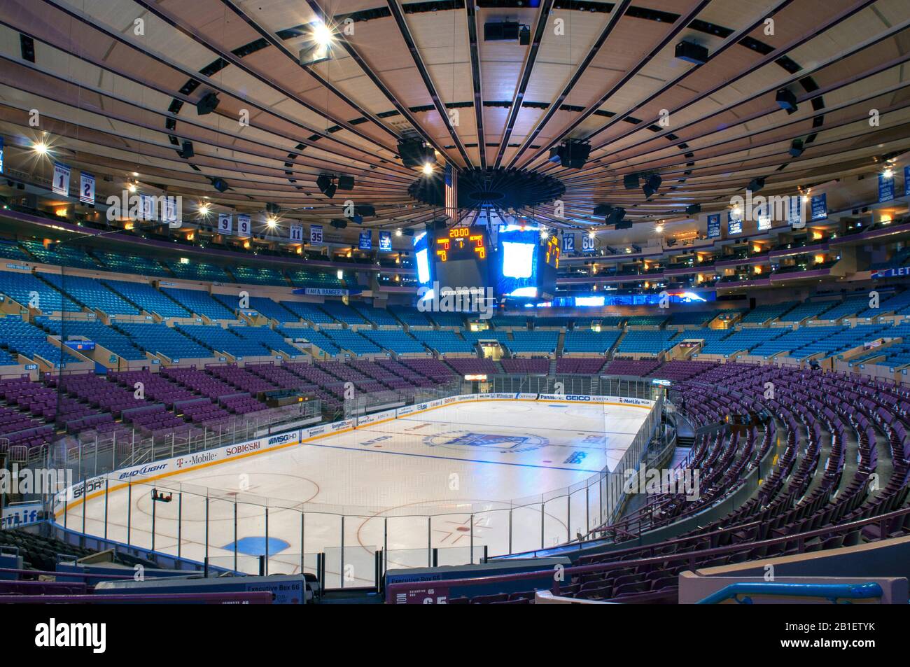 Madison Square Garden a menudo llamado MSG o simplemente The Garden es una arena cubierta multiuso en la ciudad de Nueva York Foto de stock