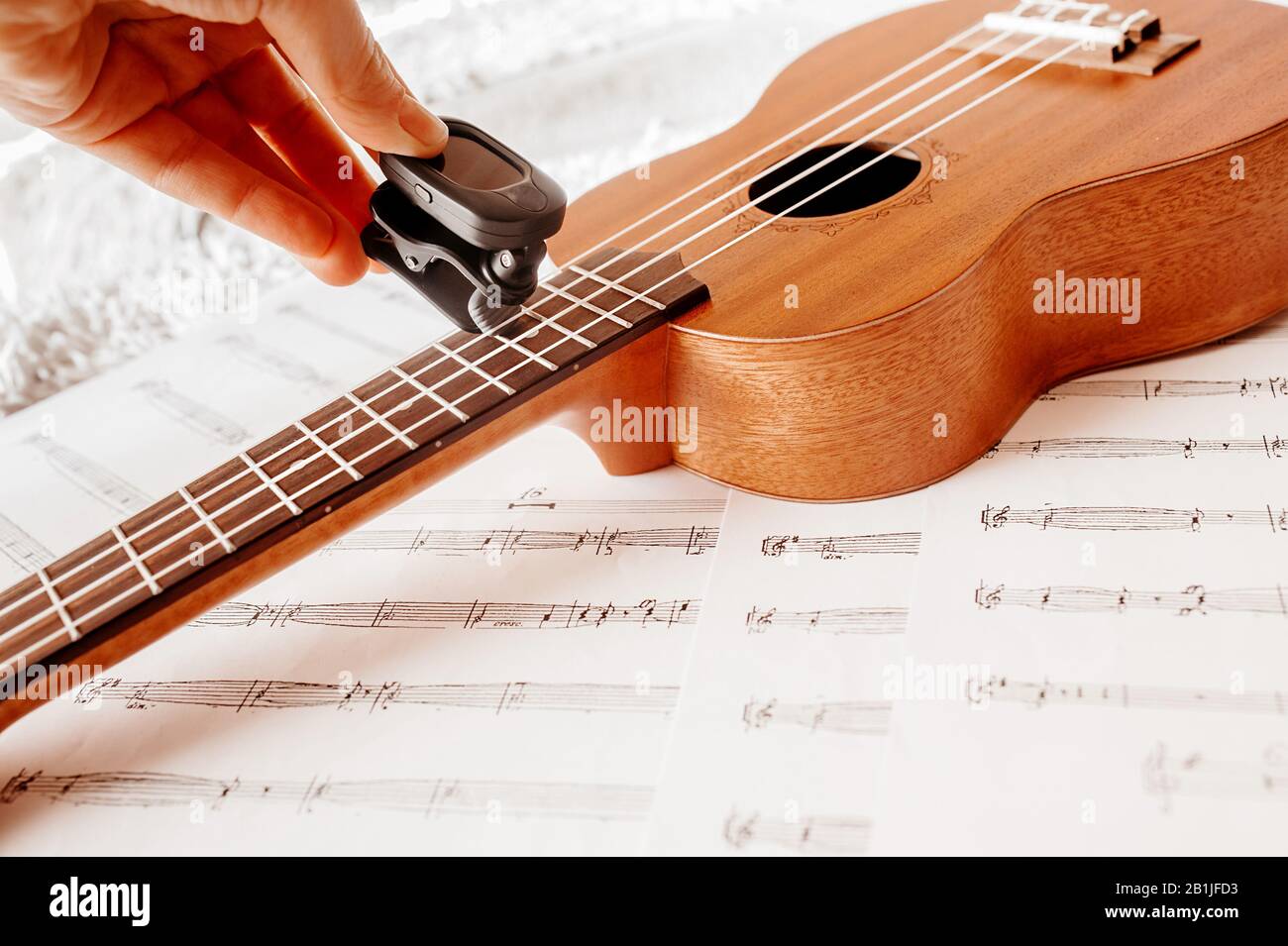 M musical instrument fotografías e imágenes de alta resolución - Alamy