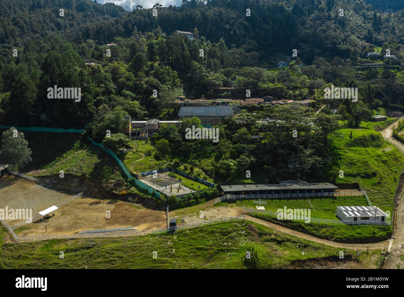 La Catedral: Dentro De La Lujosa Prisión Colombia Permitió A Pablo Escobar  Hacerse Para Sí Mismo Fotografía de stock - Alamy