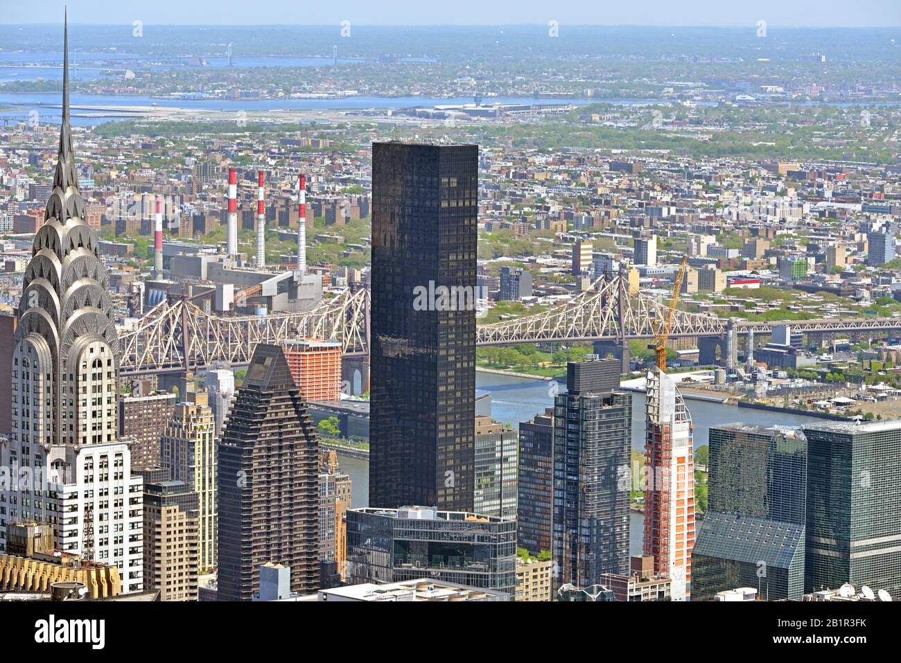 Chrysler Building, 100 United Nations Plaza, Trump World Tower y otros
