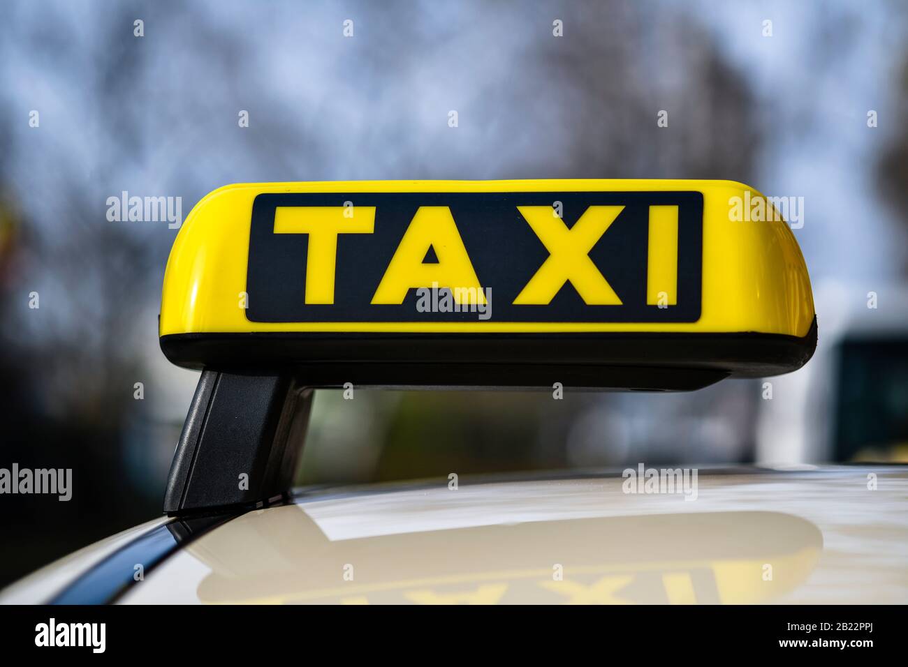 Taxi-Schild, Berlín, Alemania Fotografía de stock - Alamy