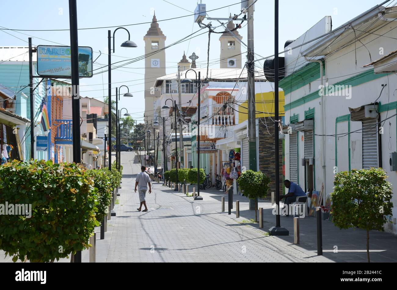 Calle Duarte, Puerto Plata, República Dominicana Fotografía de stock - Alamy