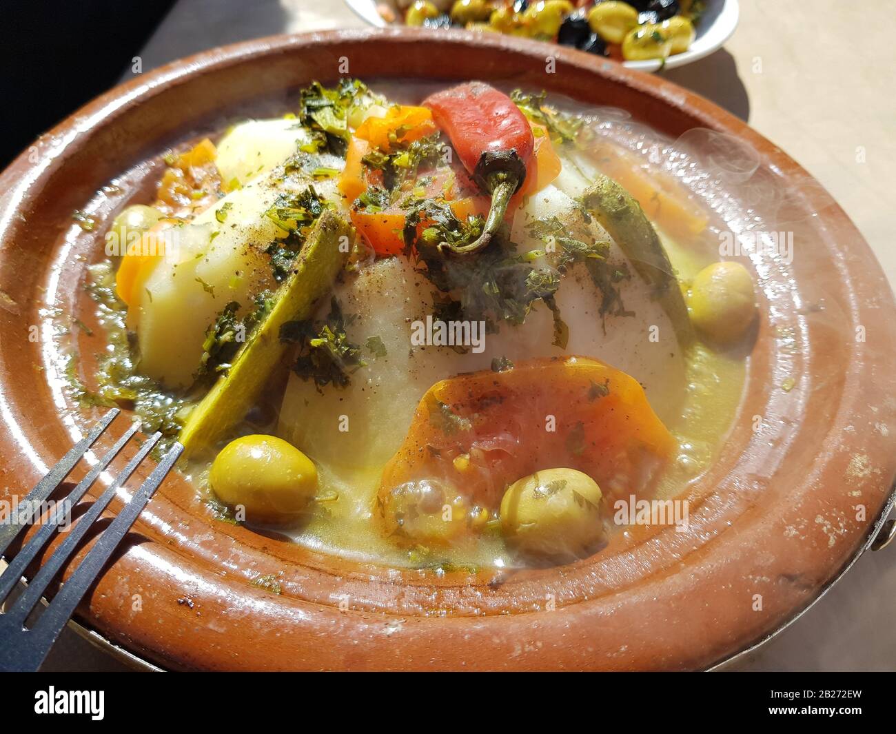 Olla vegetariana fotografías e imágenes de alta resolución - Alamy