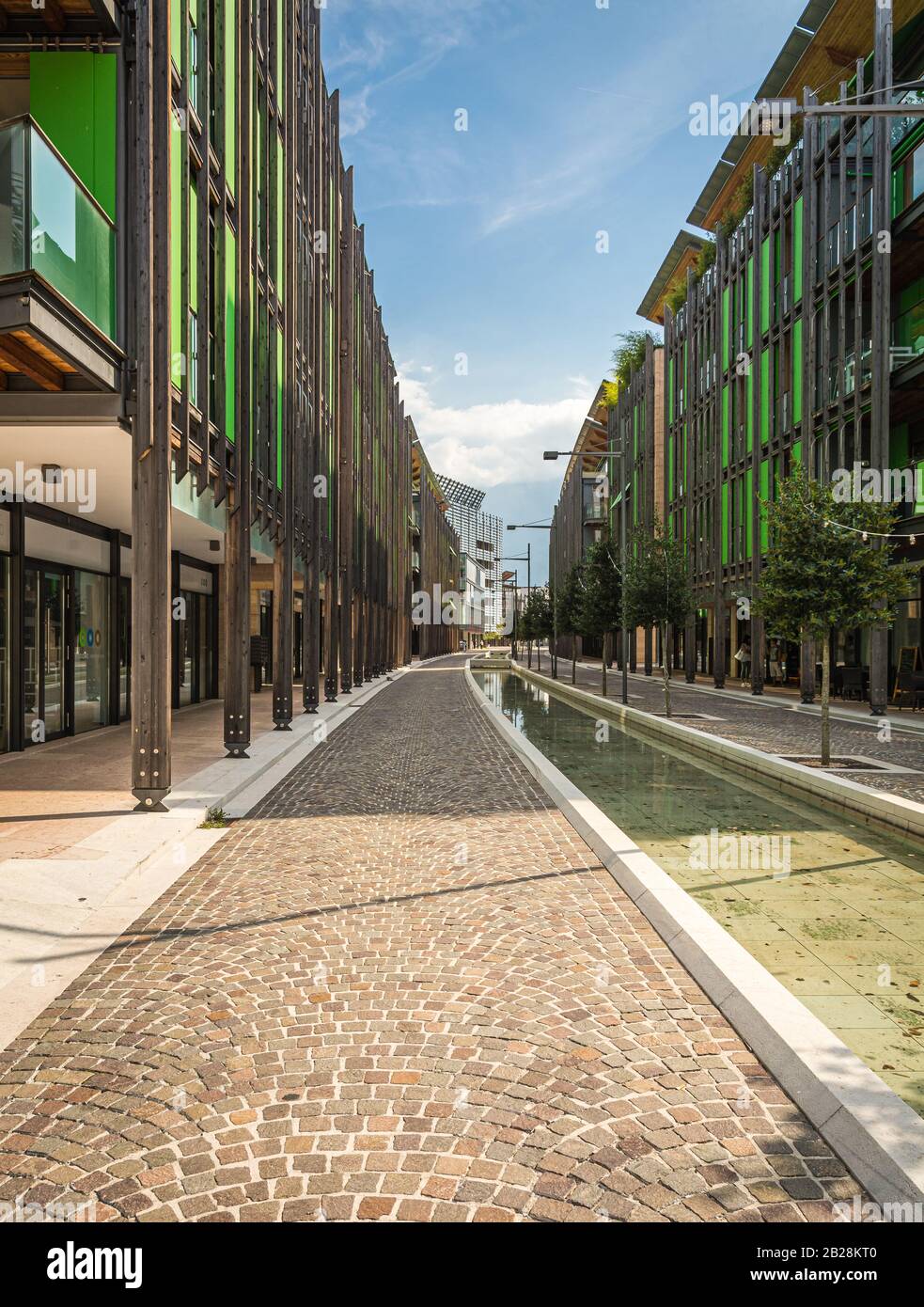 Le Albere barrio residencial de Trentto diseñado por el famoso arquitecto italiano Renzo Piano, año 2013. Foto de stock