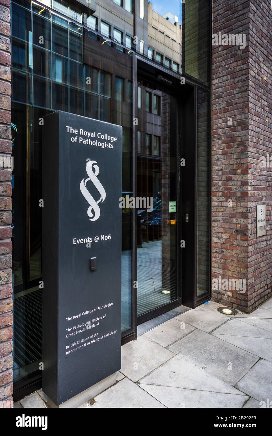 Patologos fotografías e imágenes de alta resolución Alamy