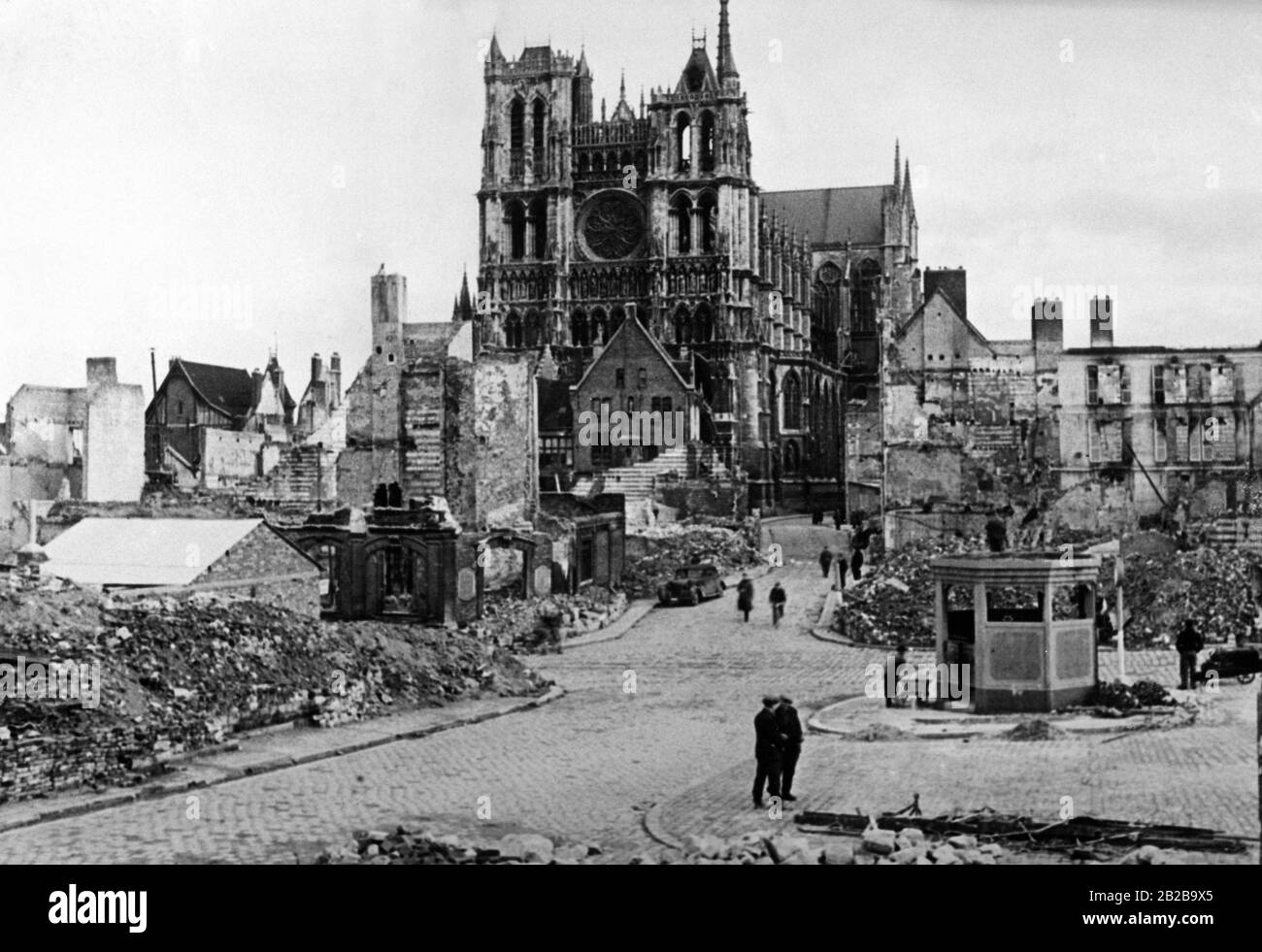 Ciudades destruidas en Francia en la Segunda Guerra Mundial: Amiens. Foto:  Mossdorf Fotografía de stock - Alamy