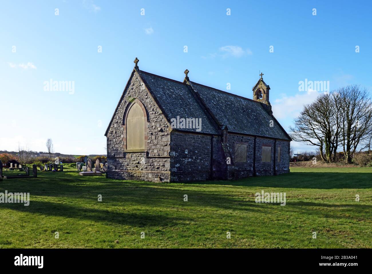 La Iglesia de Llantrisant, Anglesey, está dedicada a los santos Afran