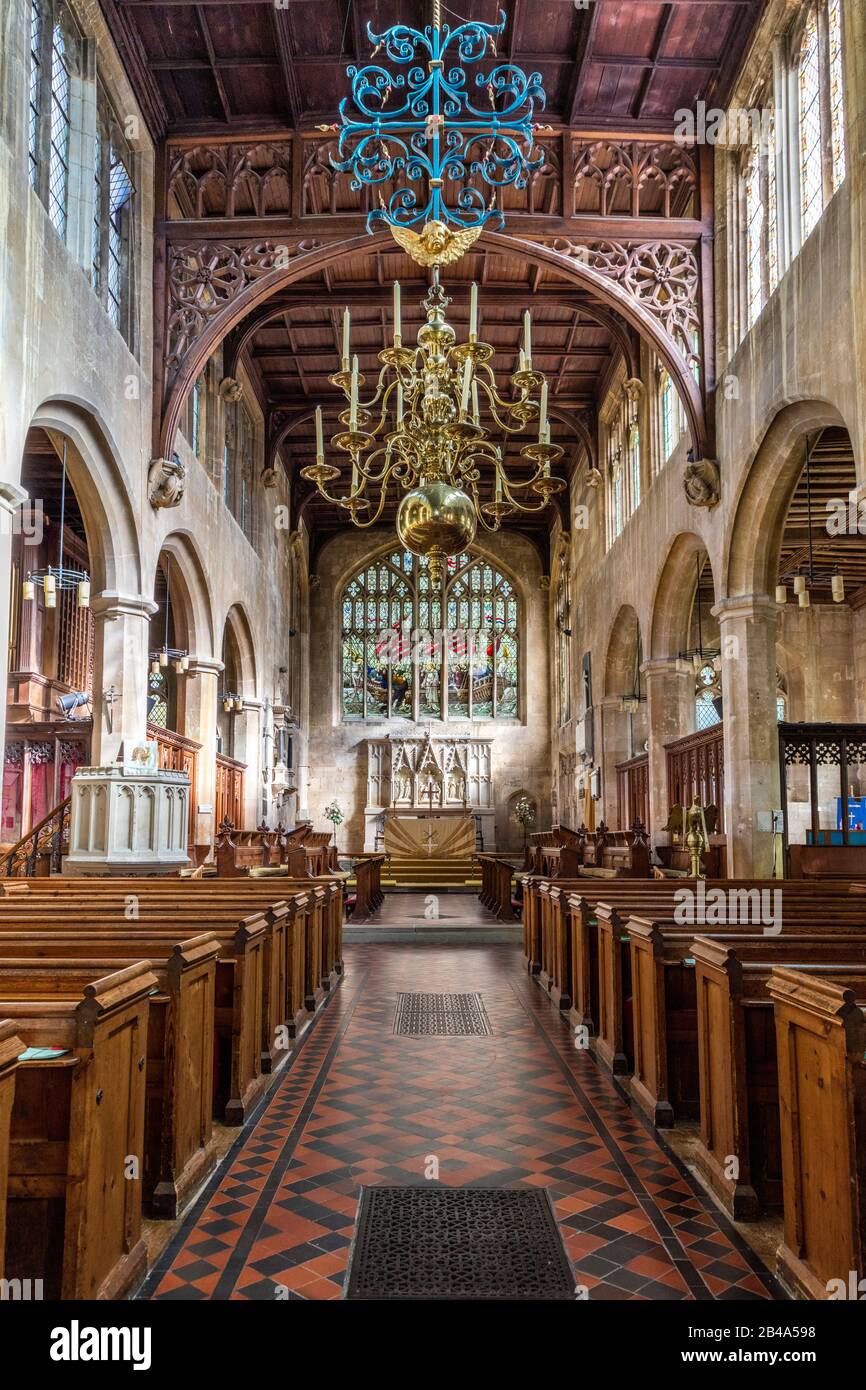 Interior de la Iglesia de San Petersburgo (circ. 1450), Winchcombe, Gloucestershire, Inglaterra, Reino Unido Foto de stock