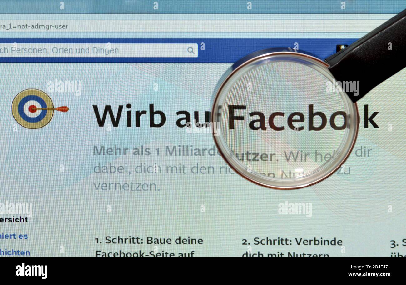 Facebook, página de inicio, Werbung , Bildschirm, Lupe Foto de stock
