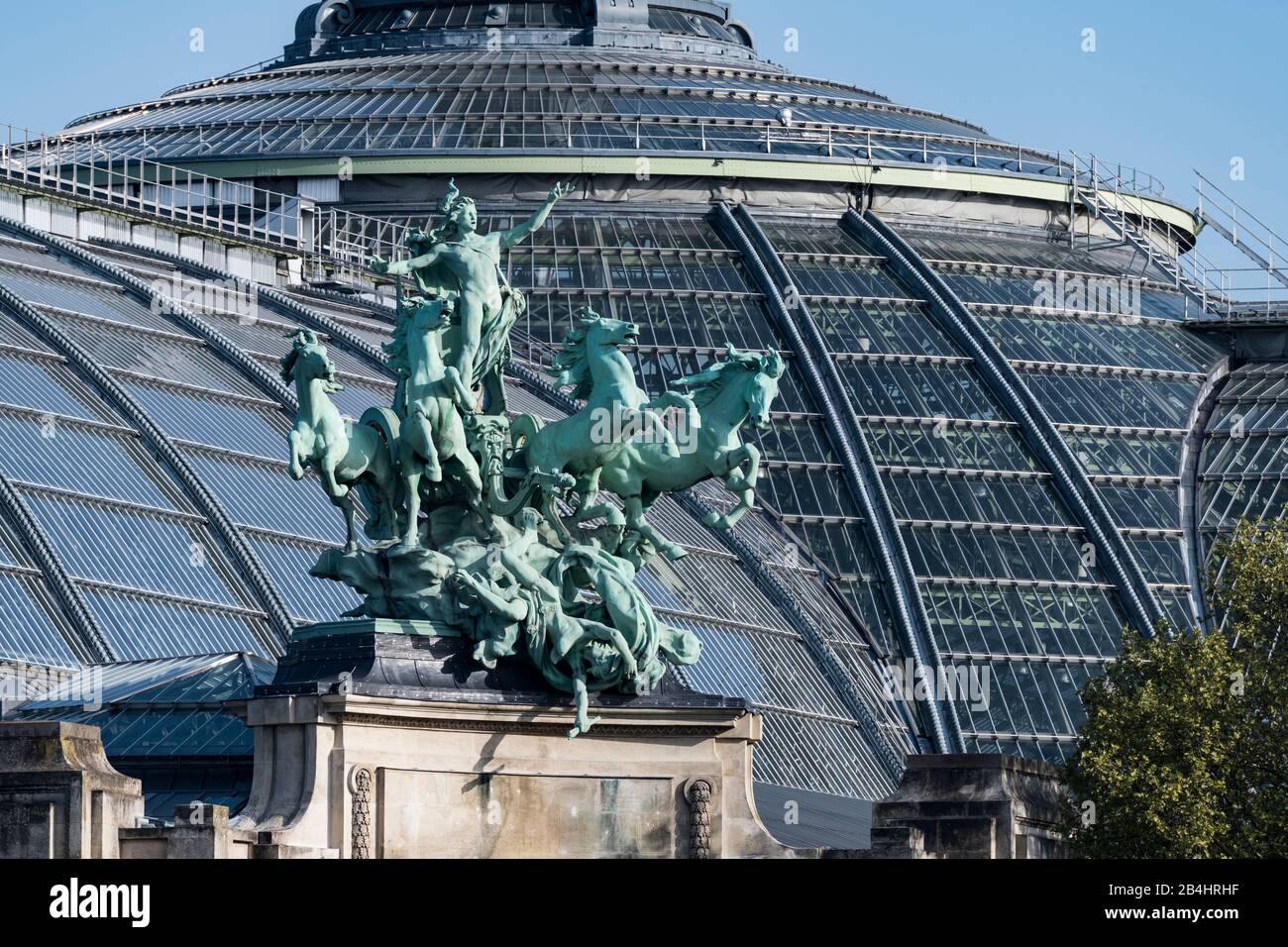 LíHarmonie triomphant de la discorde von Georges RÈcipon vor dem Grand Palais, París, Frankreich, Europa Foto de stock