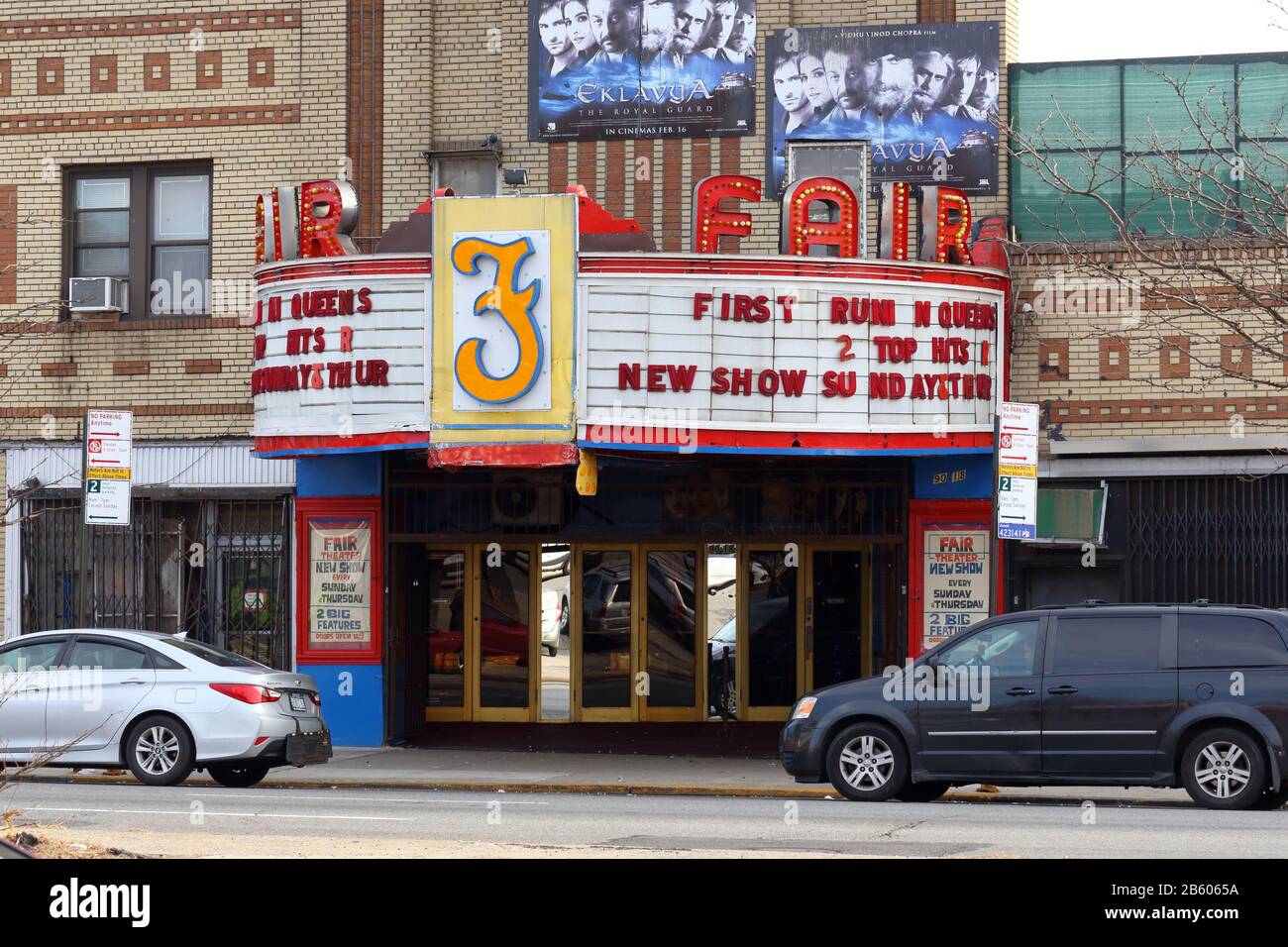 Fair Theatre, 90-18 Astoria Blvd, Queens, NY. Exterior de un cine para adultos en Jackson Heights, East Elmhurst. Foto de stock