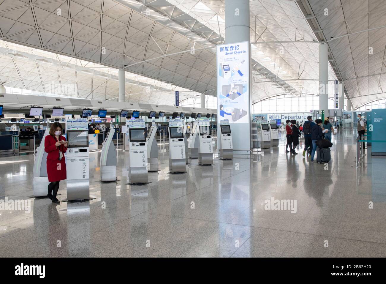 Hong Kong,China:06 Mar,2020. El Aeropuerto Internacional de Hong Kong vacío como Cover-19 se cobra su peaje en la industria de viajes Jayne Russell/Alamy Stock Image Foto de stock