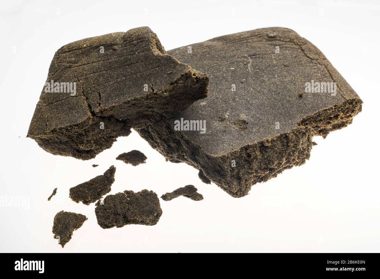 marihuana medicinal marroquí hash polen de cannabis hachís closeup en marruecos Foto de stock