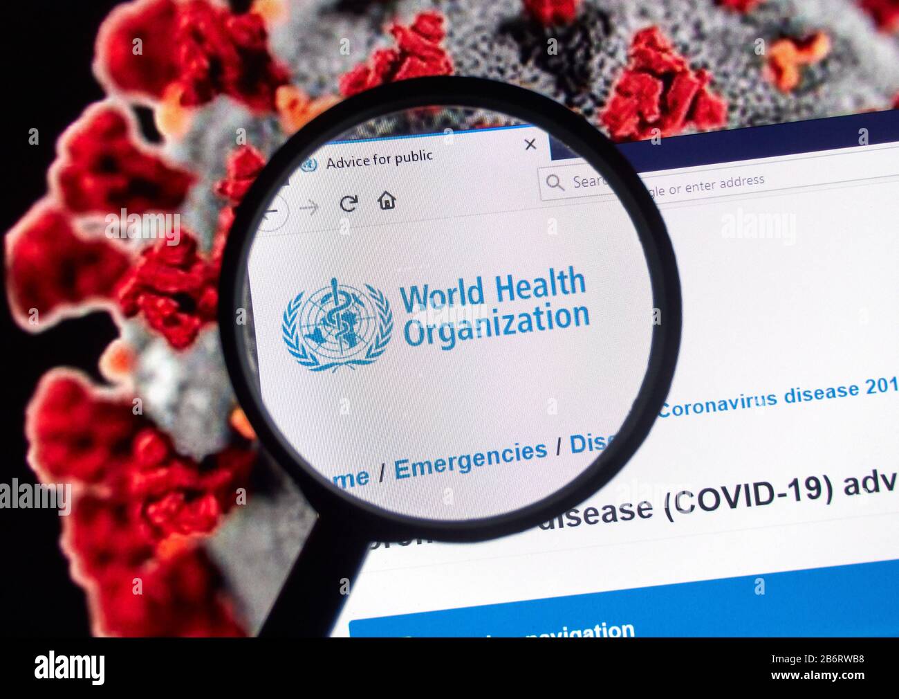 Montreal, Canadá - 11 de marzo de 2020: Logotipo de la Organización Mundial de la Salud sobre imagen de Coronavirus. Enfermedad de coronavirus 2019 COVID-19 es una enfermedad infecciosa Foto de stock