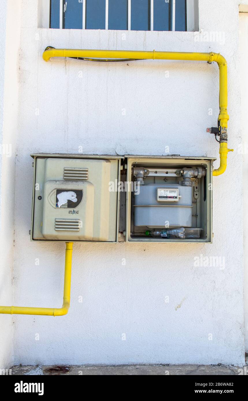 Caja de medidor de gas fotografías e imágenes de alta resolución - Alamy