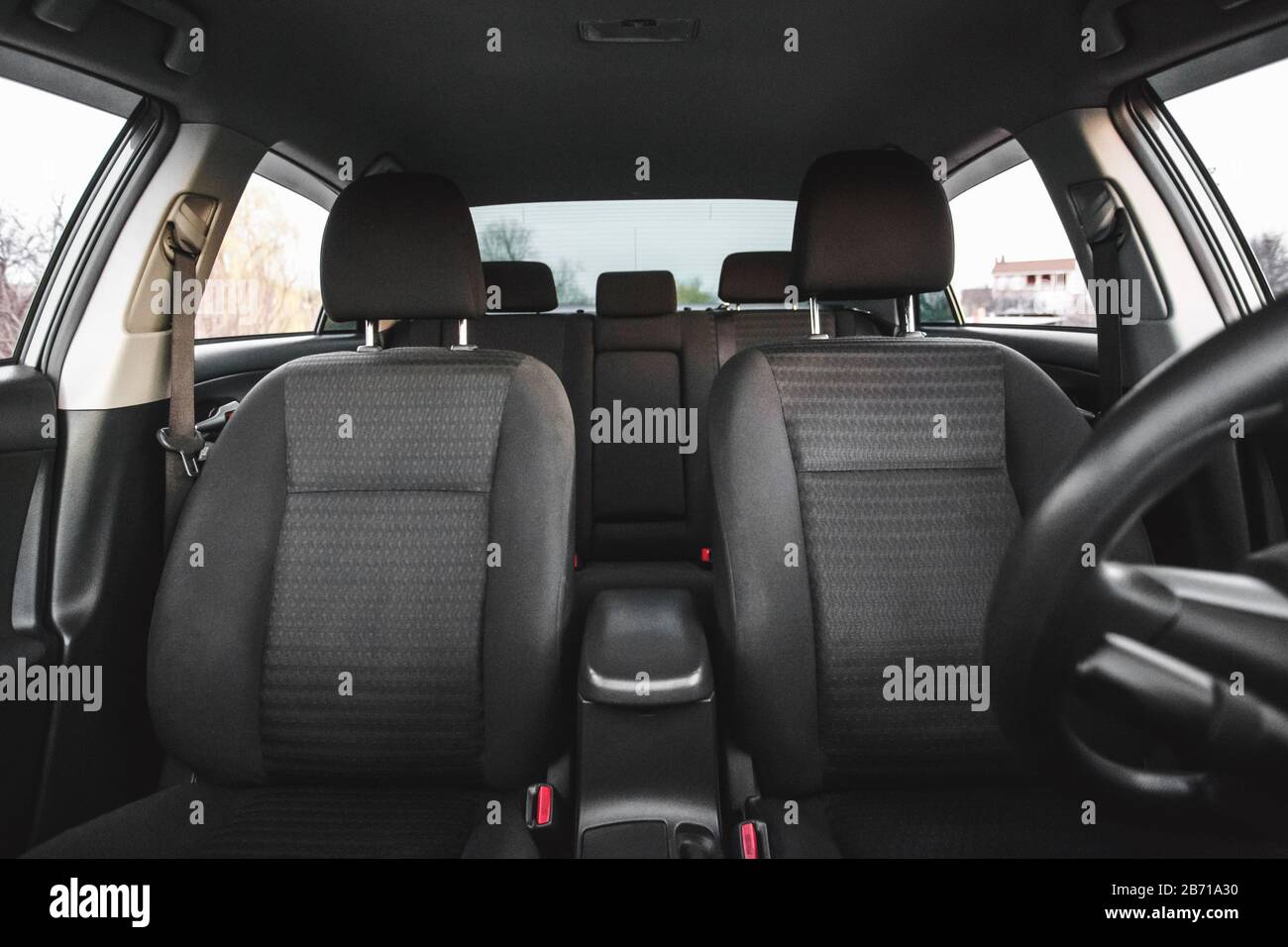 Asiento delantero del coche fotografías e imágenes de alta resolución -  Alamy