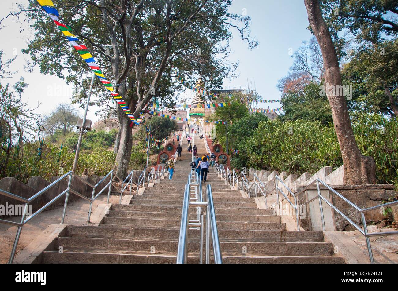 Escaleras que conducen al templo de los monos Foto de stock