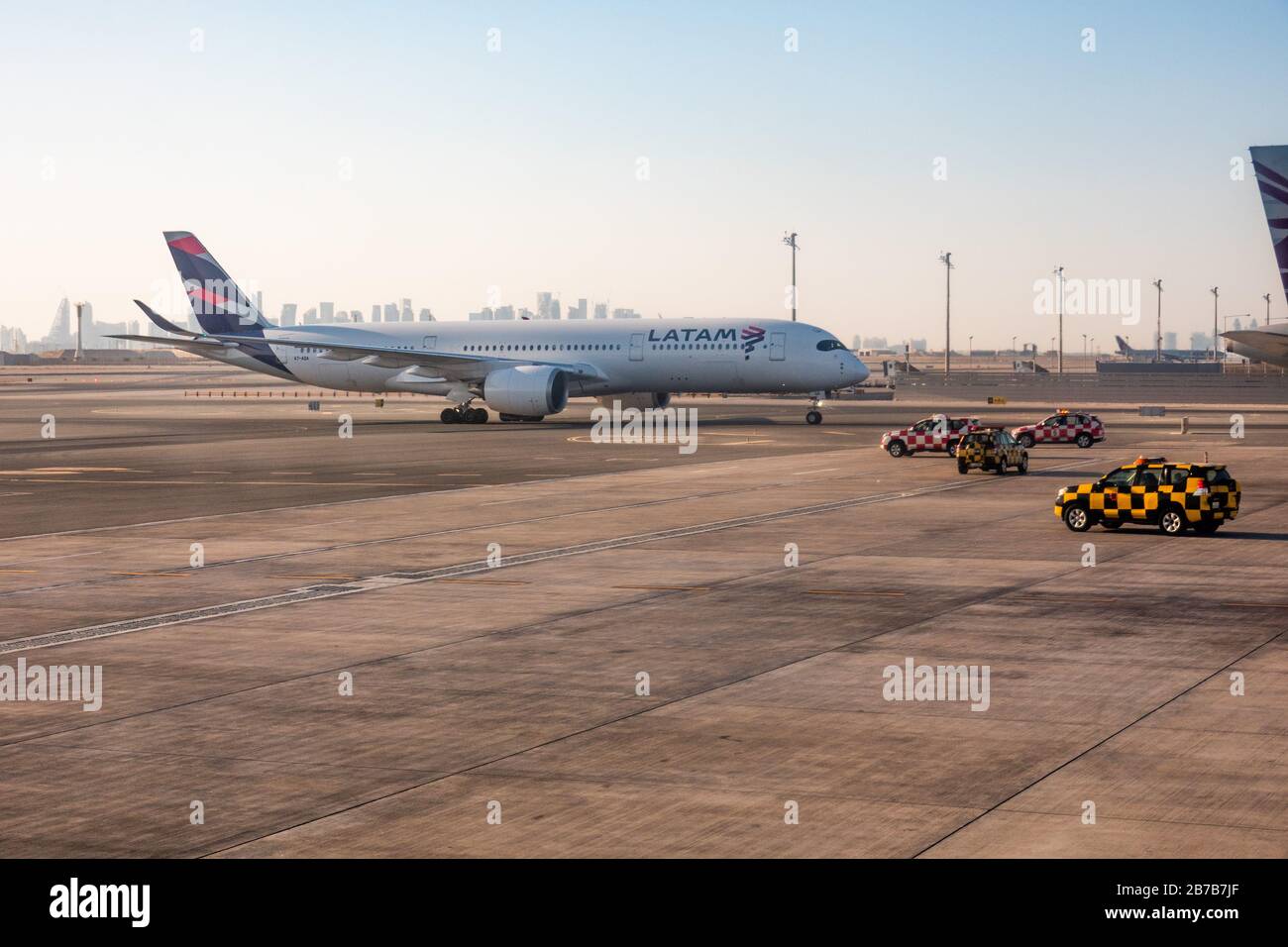Latam airport fotografías e imágenes de alta resolución - Alamy