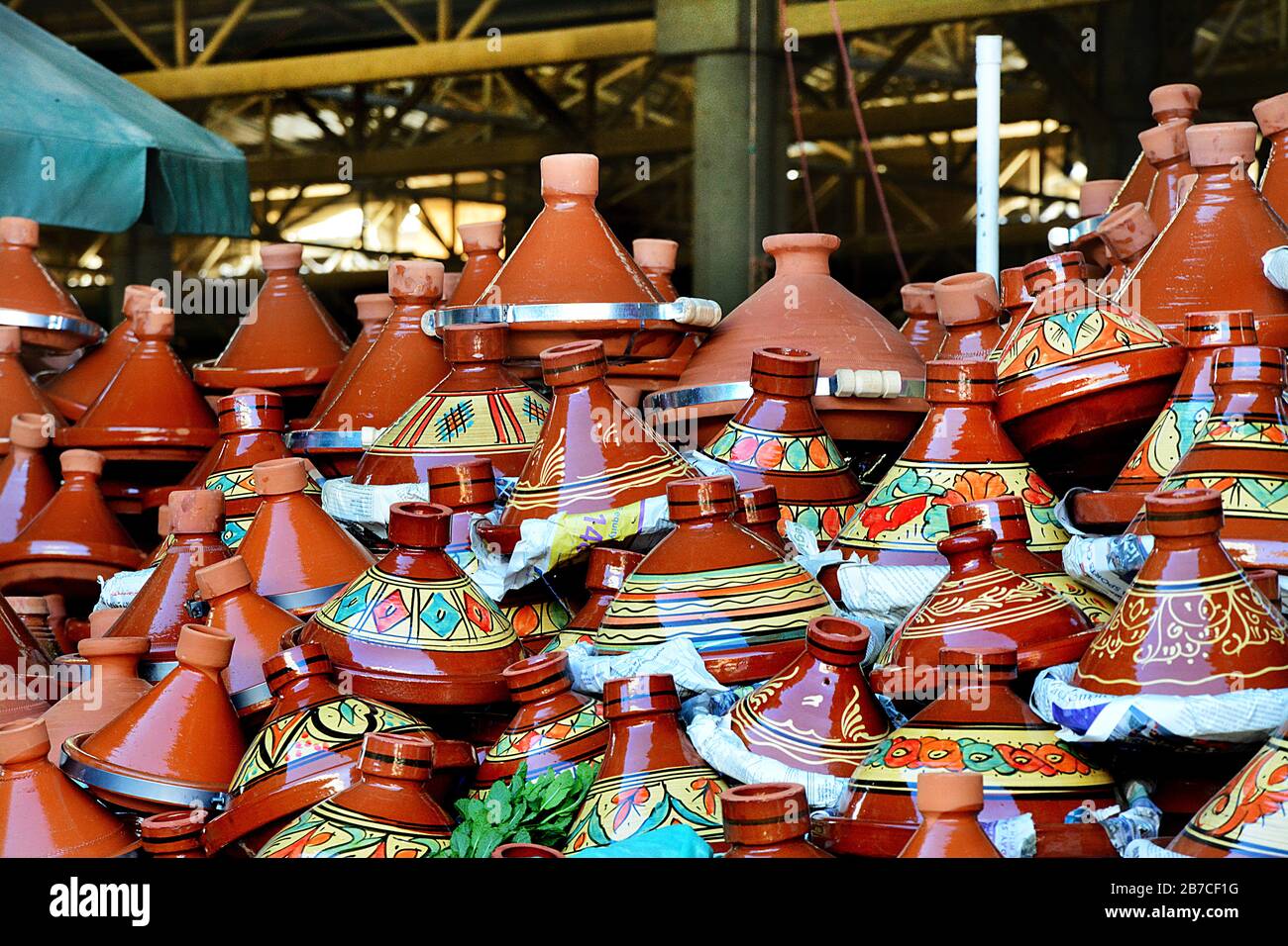 Utensilios de cocina tradicionales, Marruecos Fotografía de stock - Alamy