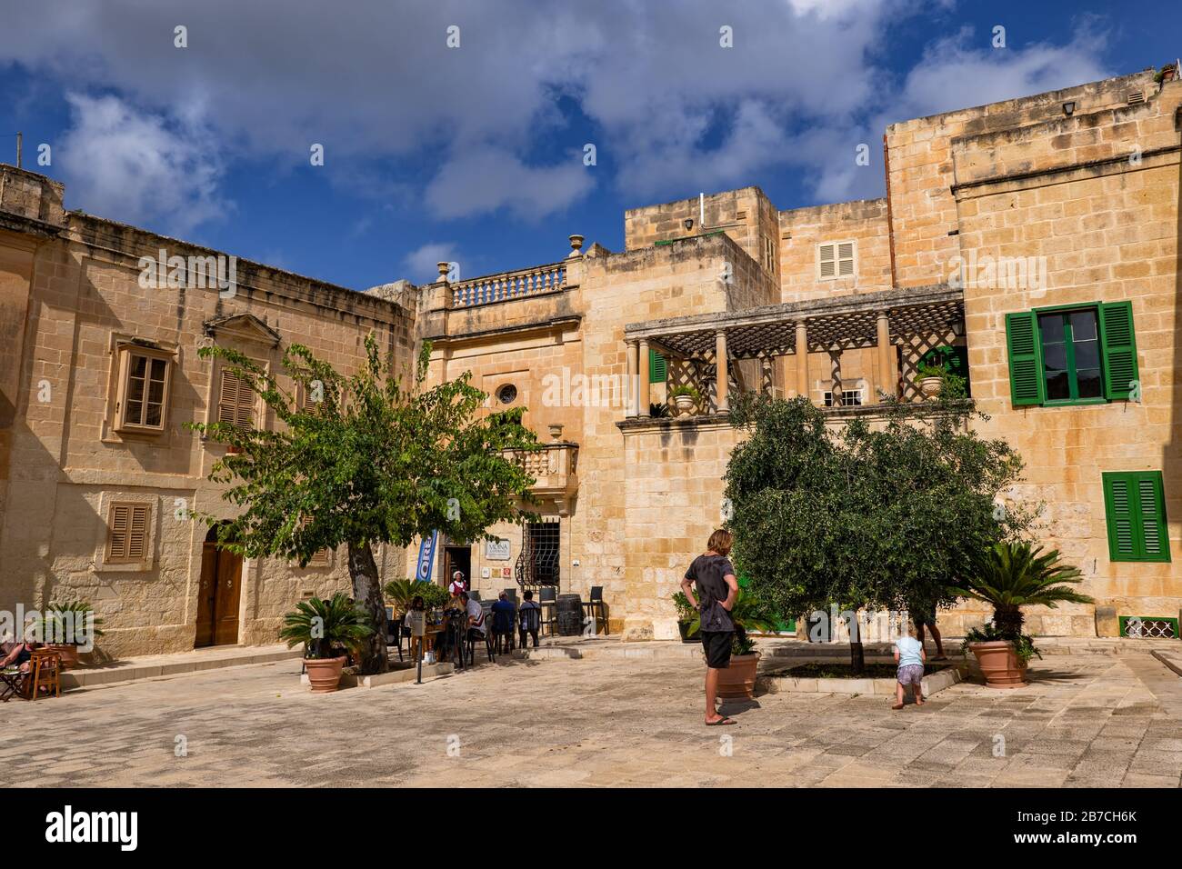 Plaza Mesquita (Pjazza Mesquita) en la Ciudad silenciosa de Mdina en Malta, lugar de rodaje Juego de Tronos Foto de stock