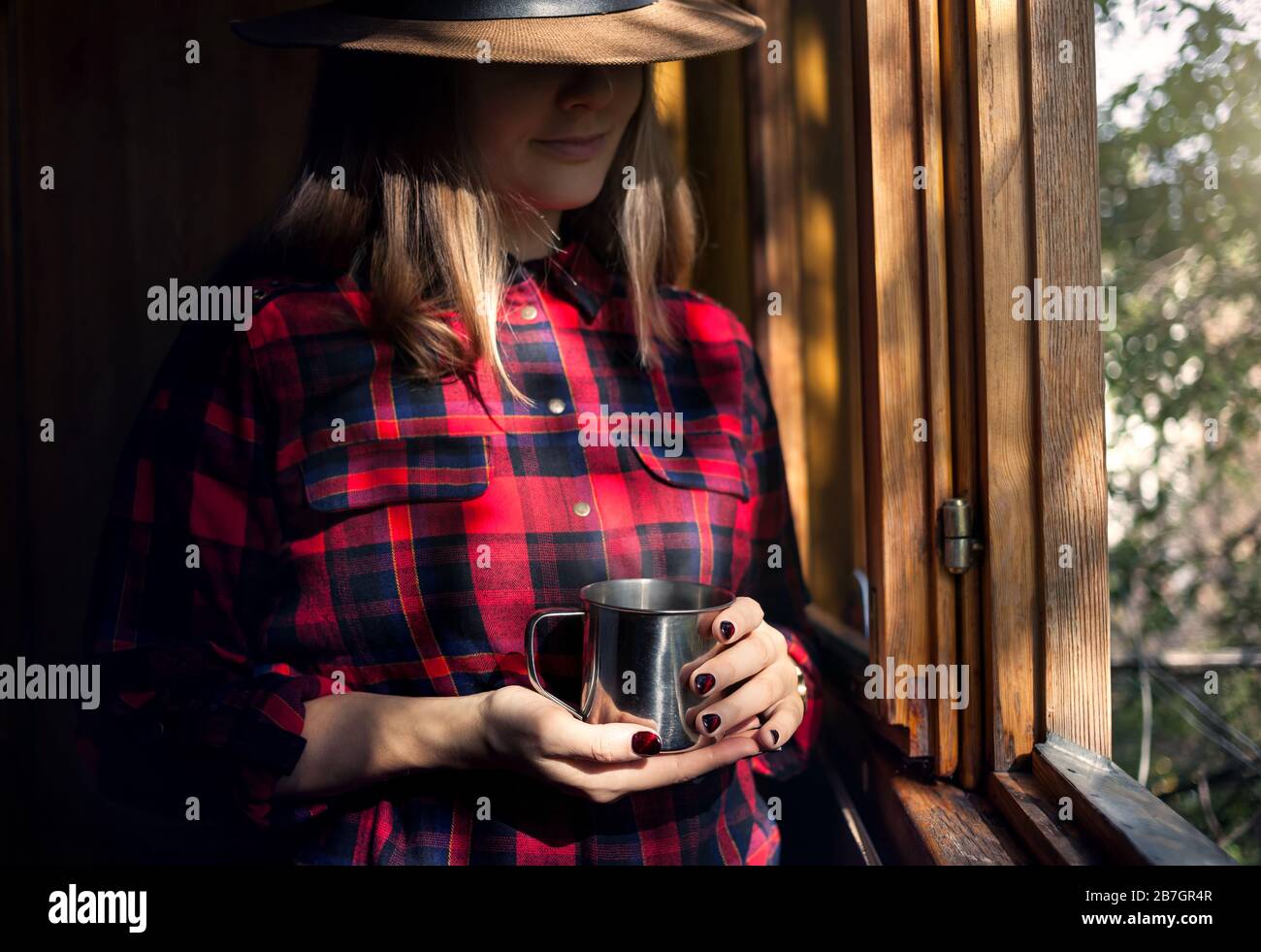 Camisa roja a cuadros fotografías e imágenes de alta resolución - Alamy