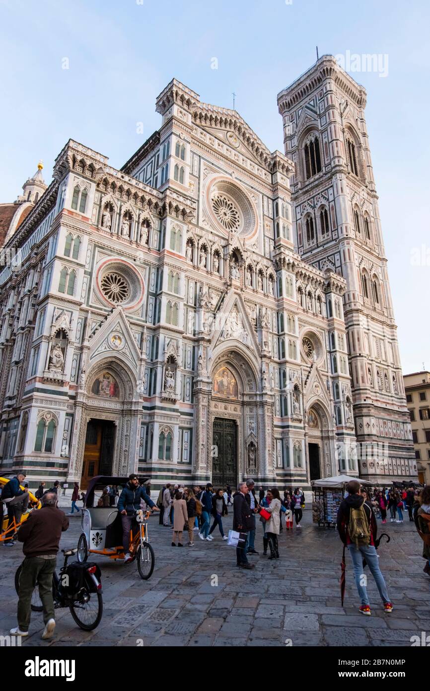 Cattedrale di Santa Maria del Fiore, Catedral de Florencia, Piazza del Duomo, Florencia, Italia Foto de stock