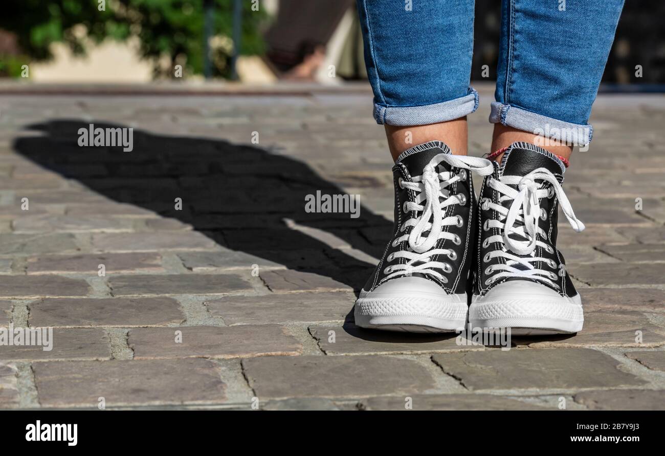 Zapatillas De Moda Adolescentes 2019 Shop Stock, 42% OFF | evanstoncinci.org