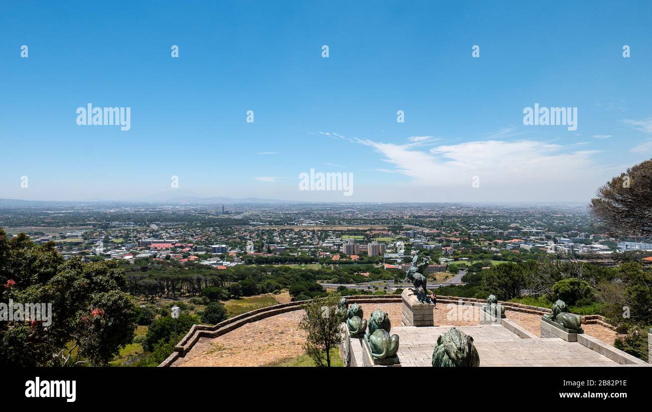 Vista desde Rhodes Memorial, Ciudad del Cabo, Sudáfrica Foto de stock