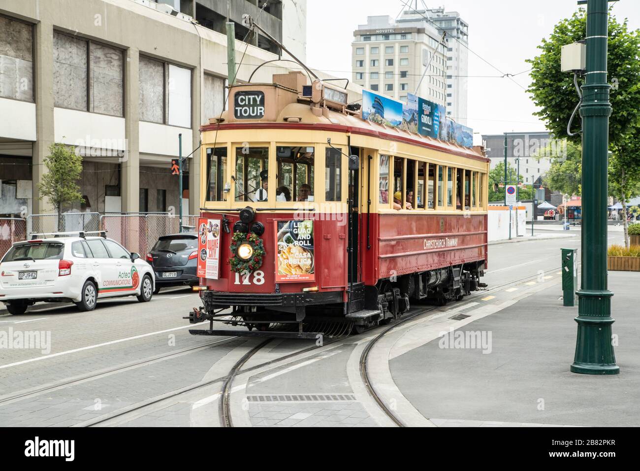Vista del tranvía en el centro de la ciudad, Christchurch, South Island, Nueva Zelanda Foto de stock