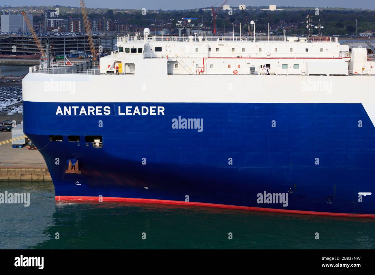Antares Leader Car Carrier, Puerto de Southampton, Hampshire, Inglaterra, Reino Unido Foto de stock