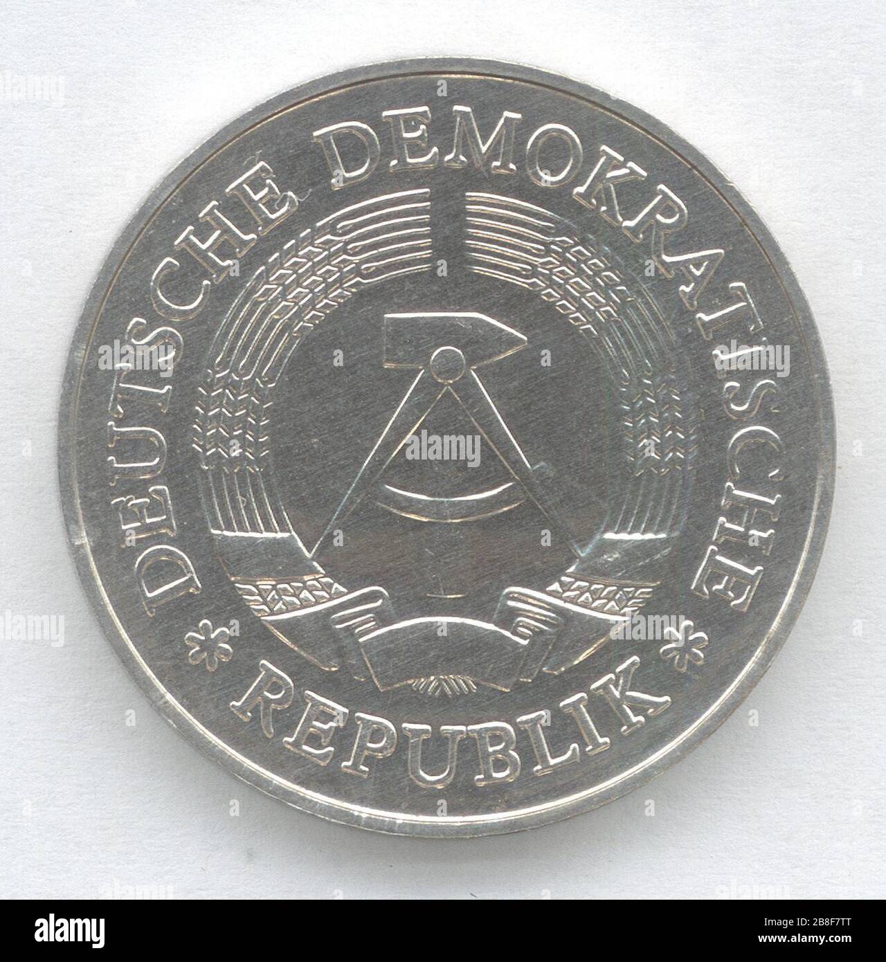 1 marca ddr bildseite fotografías e imágenes de alta resolución - Alamy