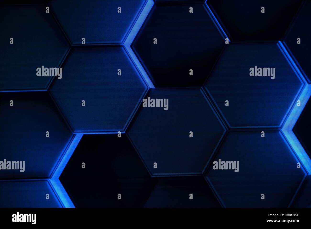 Celdas hexagonales en la pantalla LED Foto de stock