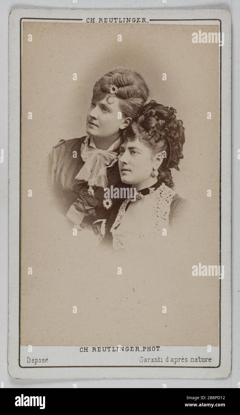 Retrato de Delphine Lissy o Lizy (actriz) y Rose Marie Retrato de Delphine de Lissy ou Lizy, actrice et Rose Marie. 1860-1890. Carta de visita (recto). Tirage sur papier albuminé. Fotografía de Charles Reutlinger (1816-1880). París, musée Carnavalet. Foto de stock