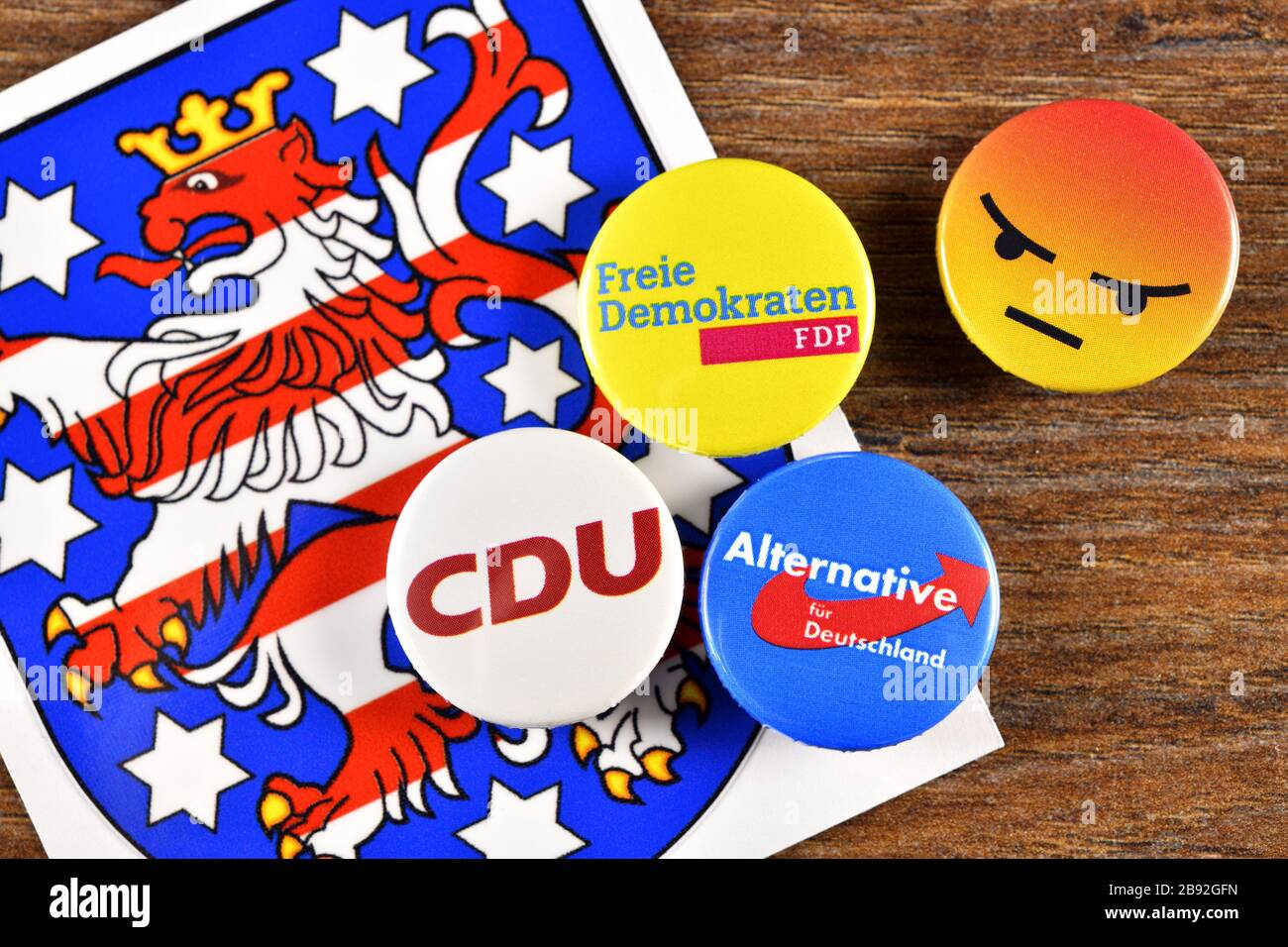 El FDP pone con el apoyo de AFD y CDU al primer ministro en Turingia, foto simbólica, FDP stellt mit Unterstützung von AfD und CDU den Ministerprä Foto de stock
