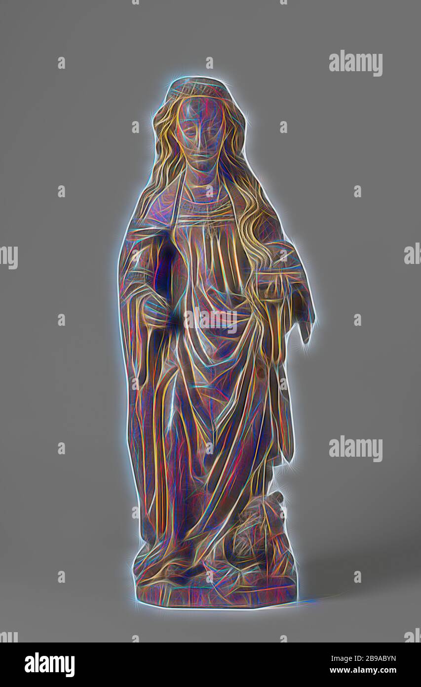 Santa Catalina de Alejandría, la santa se alza sobre un basamento versátil  con la pierna derecha doblada sobre Majencio. Ella está mirando en línea  recta, sosteniendo un libro en la izquierda y