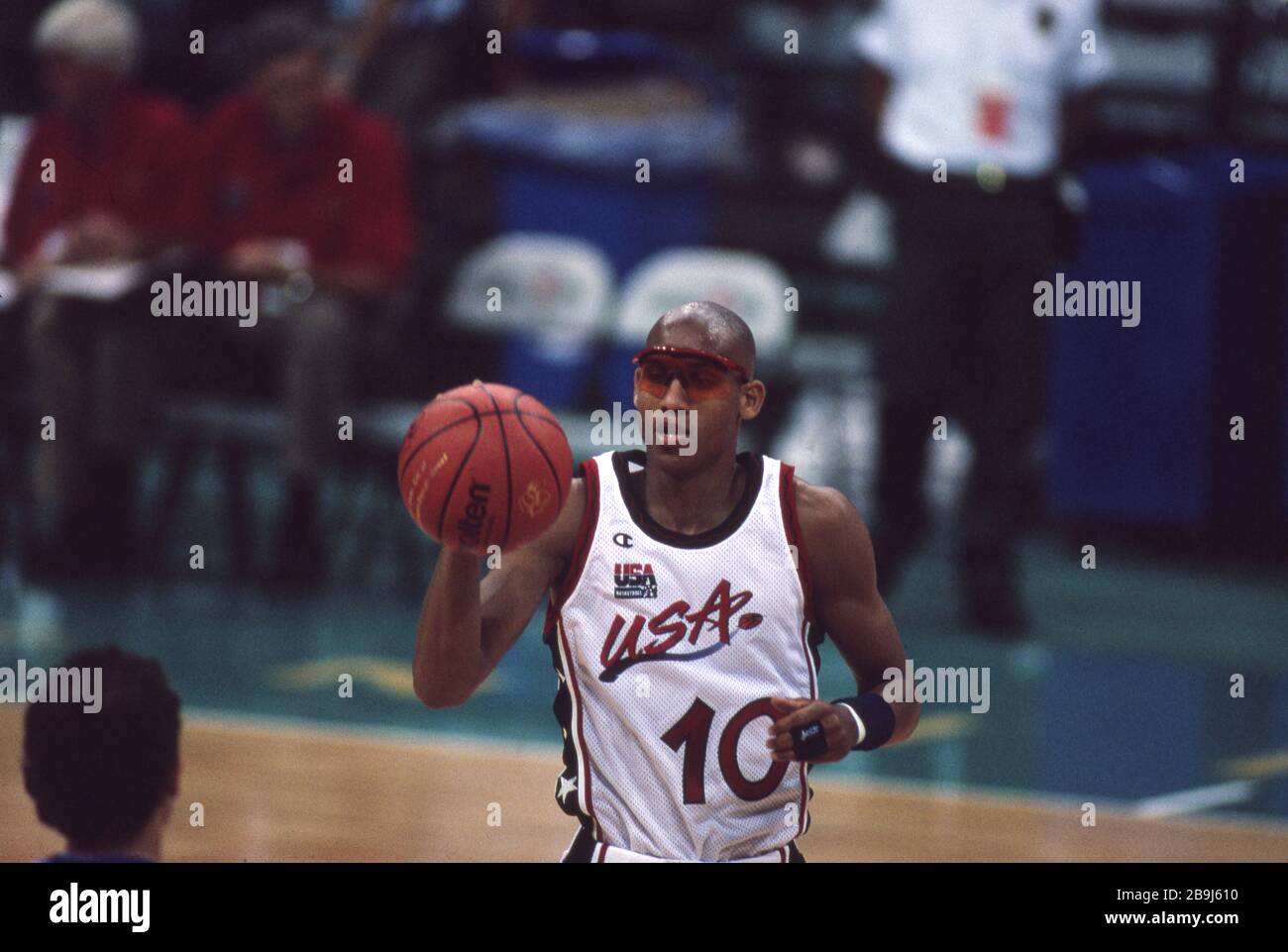 Primero: 22.07.1996 Deporte, baloncesto, hombres, Juegos Olímpicos de  hombres, Juegos Olímpicos de Verano, Atlanta, 96, 1996, fotos antiguas,  EE.UU. Gana la medalla de oro EE.UU. - Argentina 96:68 Reggie Miller,  figura completa,