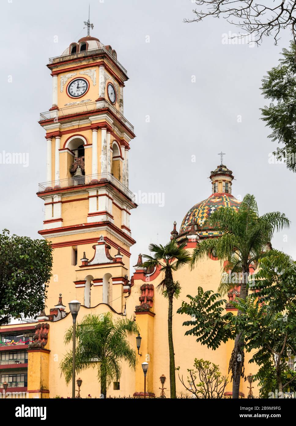 Catedral de San Miguel Arcángel en Orizaba, estado de Veracruz, México