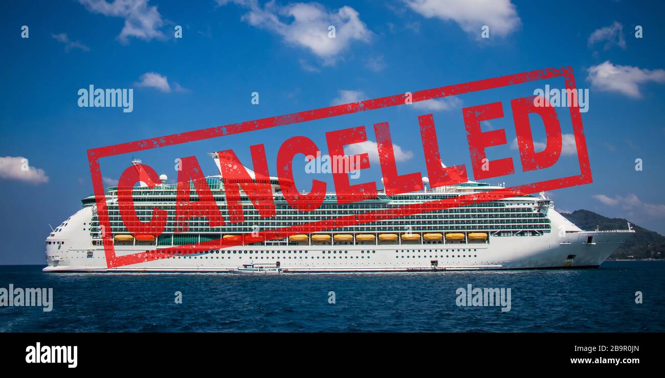 Cancelación del viaje en crucero. Las vacaciones de viaje en crucero fueron canceladas debido a la epidemia de Covid-19 o coronavirus. Crisis en el crucero y el viaje Foto de stock
