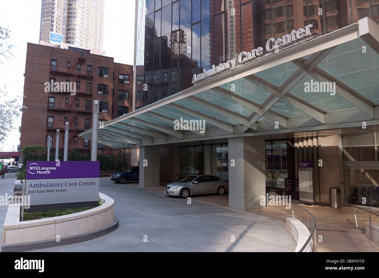 NYU Langone Ambulatory Care Center en Murray Hill (Midtown), Nueva York, ofrece servicios médicos ambulatorios. Foto de stock