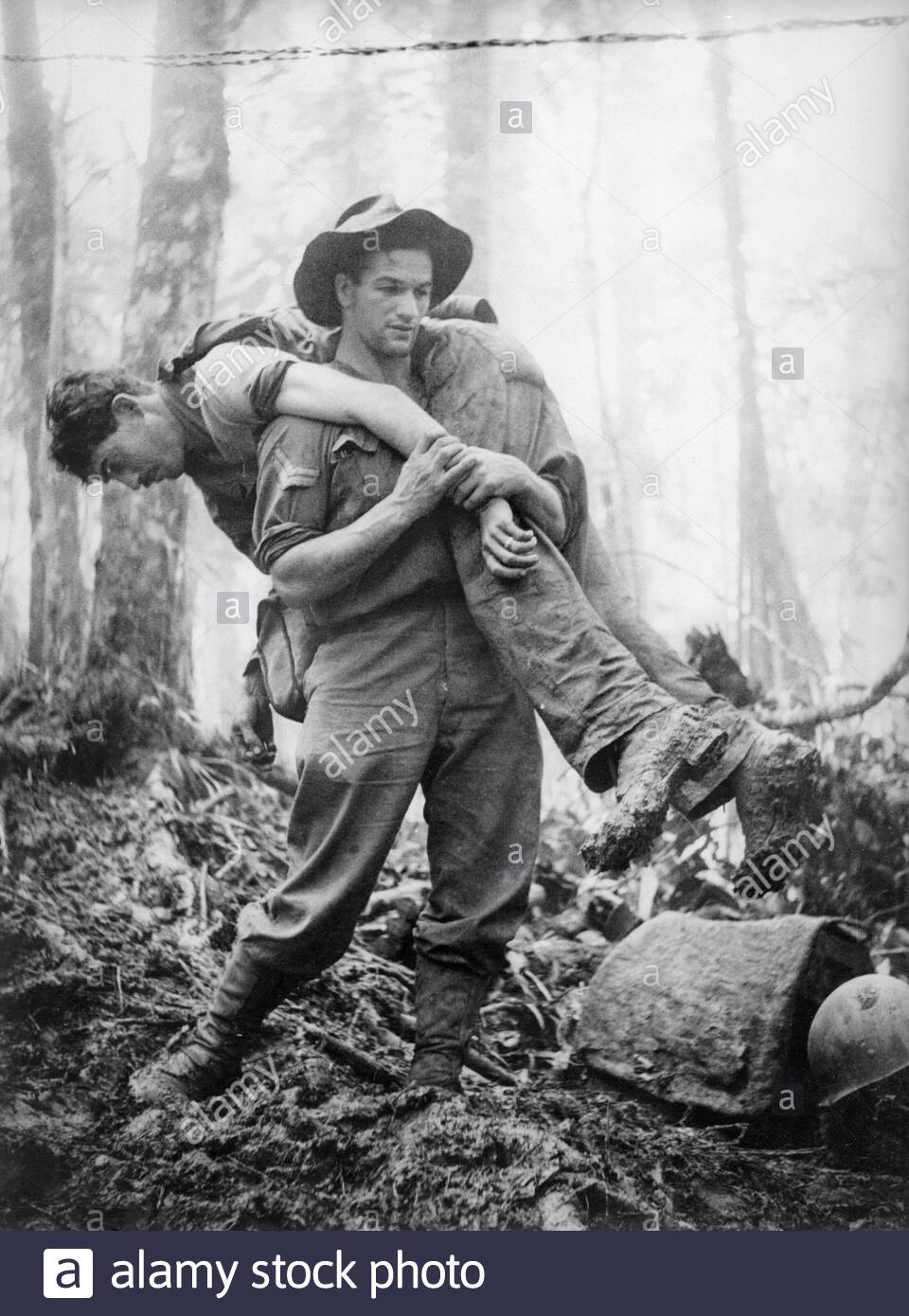 Ingles Australian Stretcher Bearer Corporal Leslie Allen Del Batallon De Infanteria 2 5th Rescata A Un