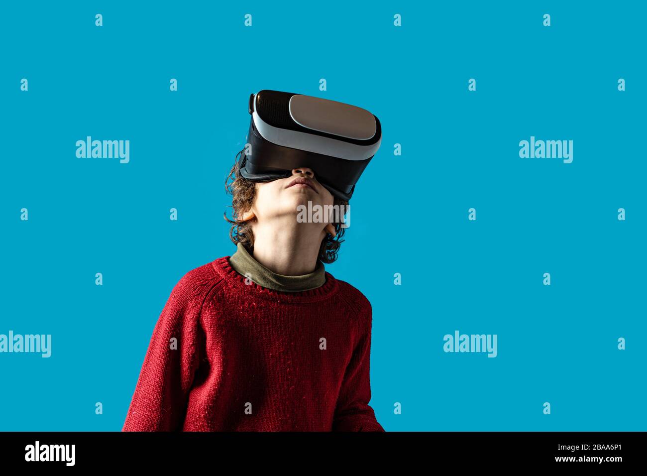 Videojuegos de 360 grados fotografías e imágenes de alta resolución - Alamy Videojuegos de 360 grados fotografías e imágenes de alta resolución - Alamy