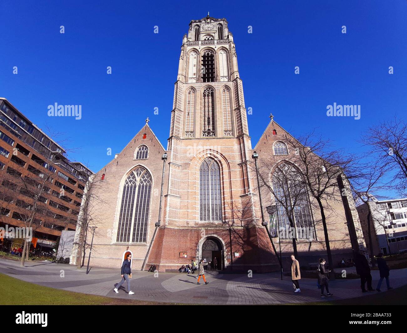 antigua y famosa iglesia en rotterdam en holanda Fotografía de stock - Alamy